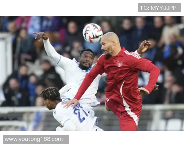 红星队与布雷斯特队激战正酣谁能在这场较量中笑到最后